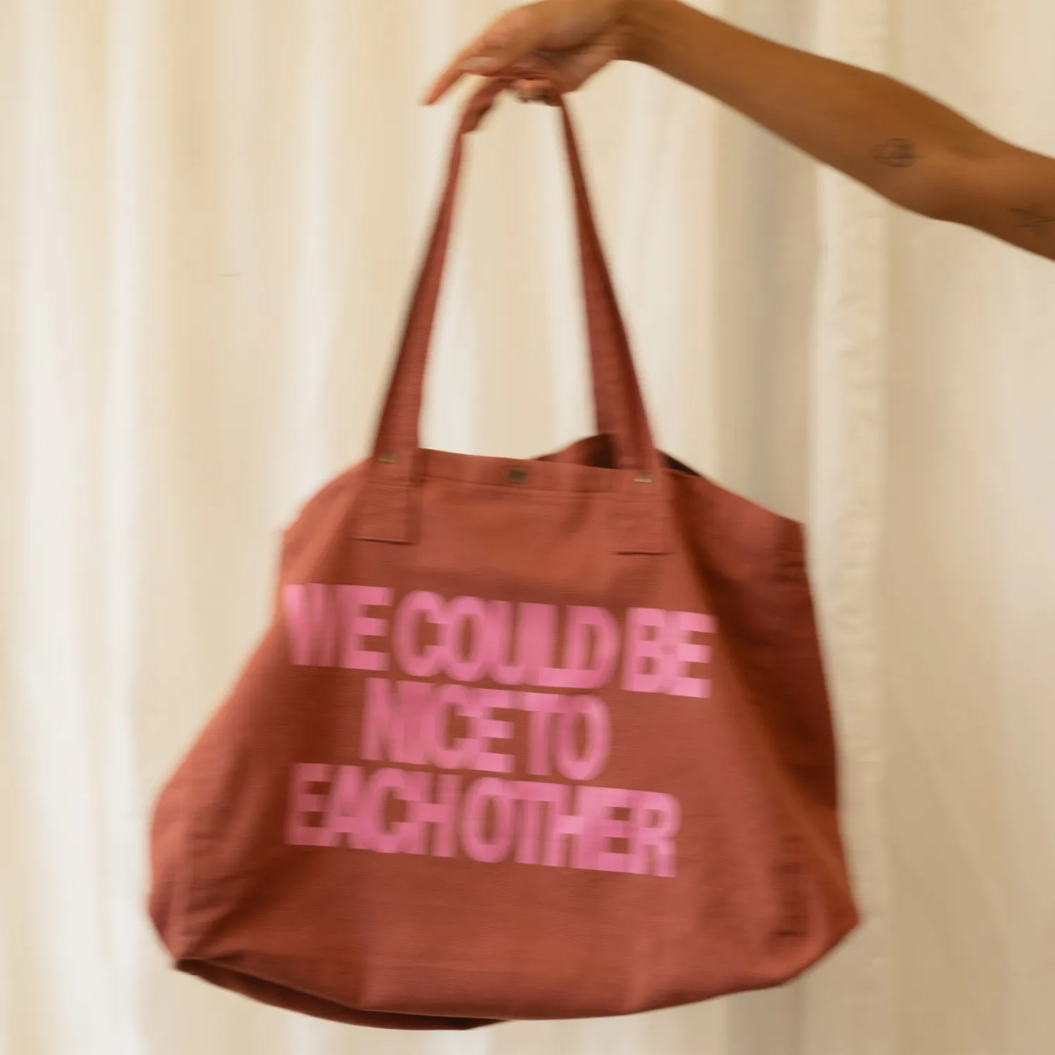 Polydor We Could Be Nice To Each Other shopper 38L terracotta