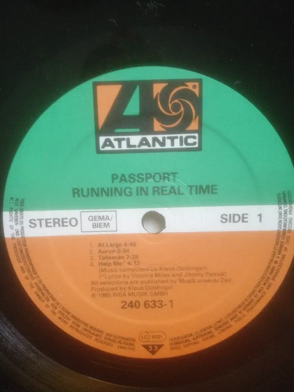 Passport Running In Real Time vinile LP tedesco fusion NM