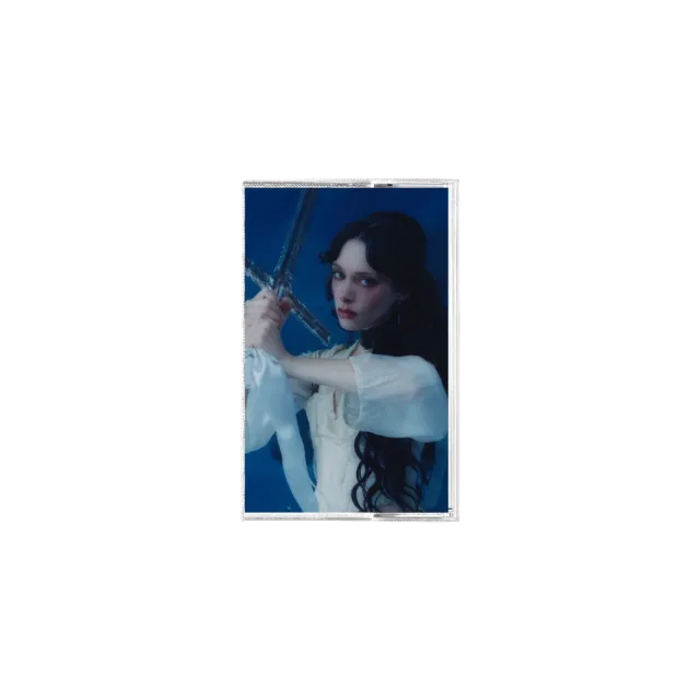 Polydor Records Cruel World Musicassetta alt art Holly Humberstone